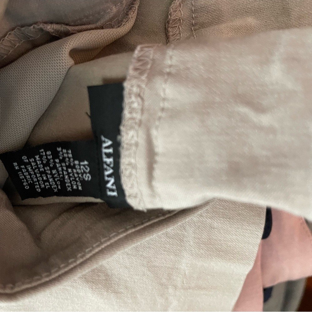 Alfani skinny leg pants. Size 12 short.